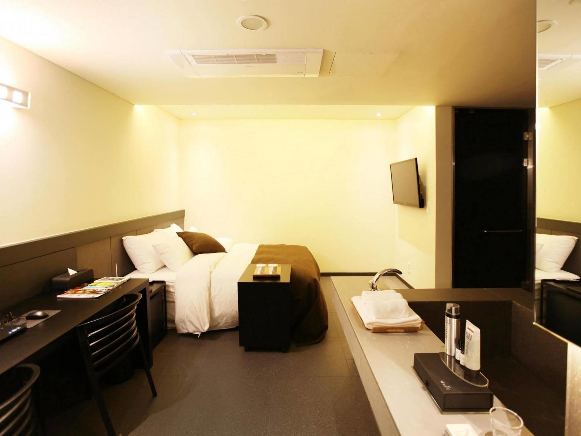 Hotel Vine Seongnam Exterior foto
